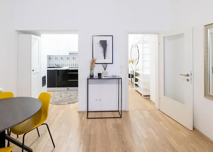 Beautiful Apartment In Vienna'S Heart 1B